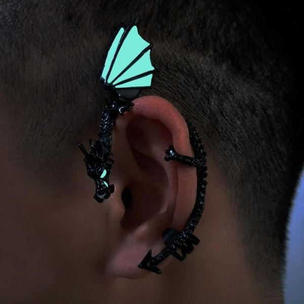 1pc women punk luminous dragon shape ear cuff clip earring no piercing jewelry earrings for women earing, Silver
1pc women punk luminous dragon shape ear cuff clip earring no piercing jewelry earrings for women earing, Silver