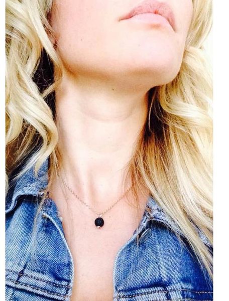 lava-rock round bead pendant necklaces aromatherapy essential oil diffuser necklaces natural black lava choker necklace for women n37, Silver
lava-rock round bead pendant necklaces aromatherapy essential oil diffuser necklaces natural black lava choker necklace for women n37, Silver