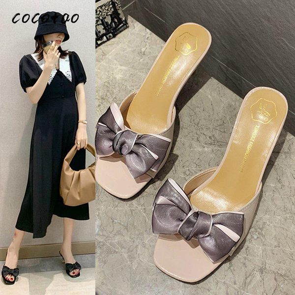 lazy slippers women wear 2020 summer new bow tie thin with a word drag high heel sandals and slippers fashion ins tide, Black
lazy slippers women wear 2020 summer new bow tie thin with a word drag high heel sandals and slippers fashion ins tide, Black