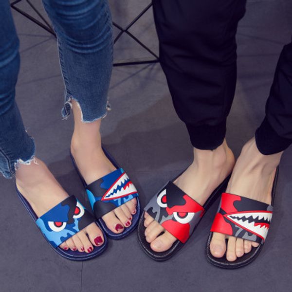 factory outlet mens fashion 2019 causal rubber women designer slippers shark camou slide sandals male summer outdoor beach flat flip fops, Black
factory outlet mens fashion 2019 causal rubber women designer slippers shark camou slide sandals male summer outdoor beach flat flip fops, Black