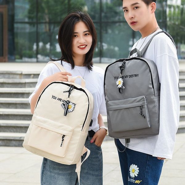 2020 new women's shoulder bag solid color small daisy large capacity travel bag fashion casual backpack ladies
2020 new women's shoulder bag solid color small daisy large capacity travel bag fashion casual backpack ladies