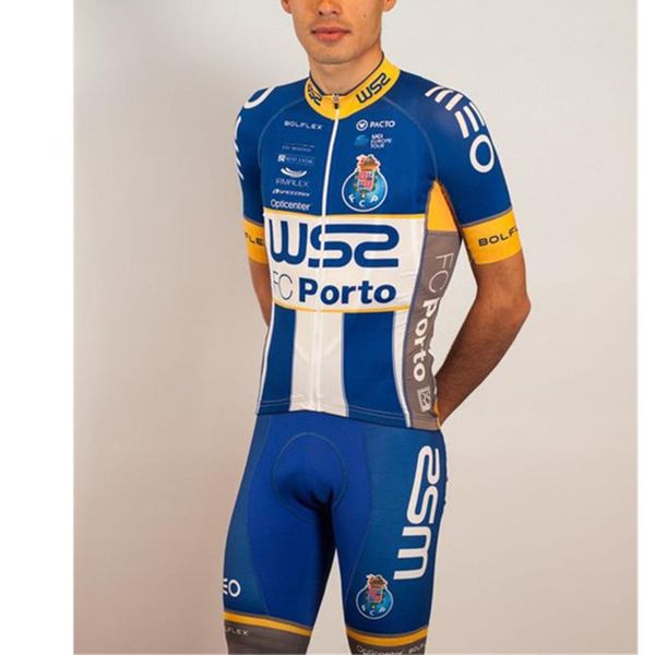 2020 fc bicycle team suit cycling jersey short sleeve and cycling bib shorts mtb roadbike clothing, Black;blue
2020 fc bicycle team suit cycling jersey short sleeve and cycling bib shorts mtb roadbike clothing, Black;blue