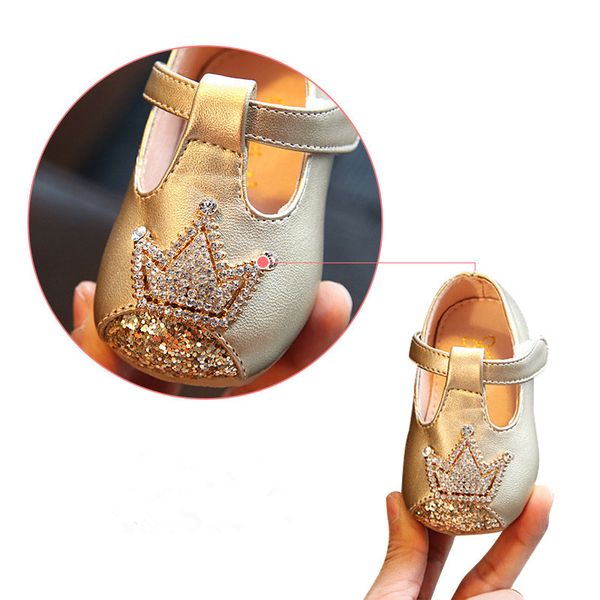 baby girl toddler shoes princess style girls birthday present british style soft bottom diamond crown decoration non-slip
baby girl toddler shoes princess style girls birthday present british style soft bottom diamond crown decoration non-slip