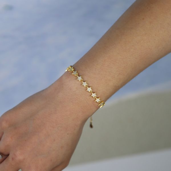2019 christmas gift new jewelry sparking bling cz star starburst charm link chain bracelet minimal elegant fashion women jewelry, Golden;silver
2019 christmas gift new jewelry sparking bling cz star starburst charm link chain bracelet minimal elegant fashion women jewelry, Golden;silver