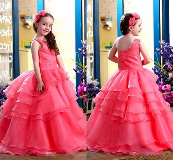 latest lovely watermelon flower girls dresses organza one shoulder tiered ball gown kids christmas party gowns girs pageant dress, White;blue
latest lovely watermelon flower girls dresses organza one shoulder tiered ball gown kids christmas party gowns girs pageant dress, White;blue