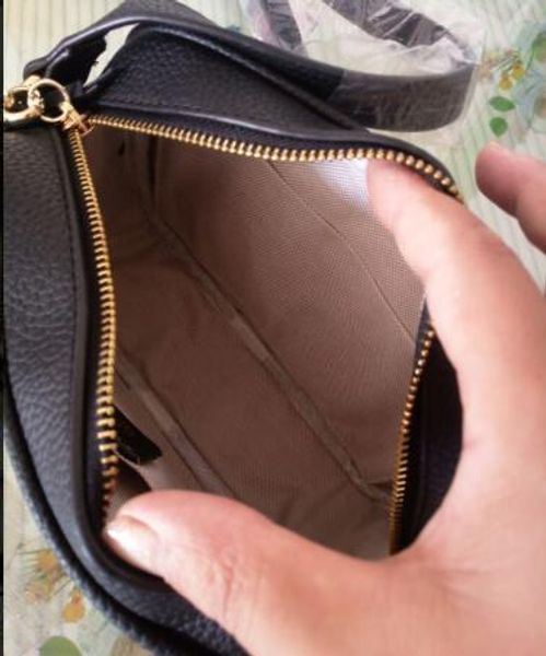 aa2019 selling new shoulder bag famous european and american designers design satchel for women messenger bag fashionable
aa2019 selling new shoulder bag famous european and american designers design satchel for women messenger bag fashionable