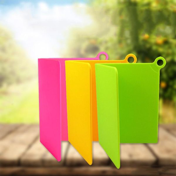 vegetables meat chopping blocks plastic pp folding cutting board with hanging hook design kitchen accessories multi colors an3007
vegetables meat chopping blocks plastic pp folding cutting board with hanging hook design kitchen accessories multi colors an3007