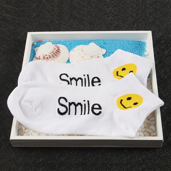 women letter smile cotton socks smile face casual sport ankle socks breathable wholesale price fashion, Black;white
women letter smile cotton socks smile face casual sport ankle socks breathable wholesale price fashion, Black;white