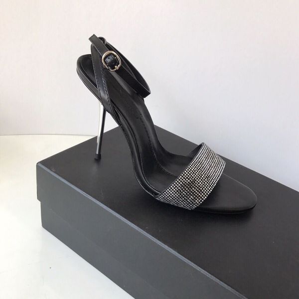 to sandals steel beads water drill high heel openor sandals with thin toes and pointed toes, Black
to sandals steel beads water drill high heel openor sandals with thin toes and pointed toes, Black