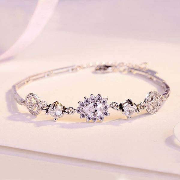fashion crystal jewelry dubai elegant women fine jewelry for bride creative design wedding bracelet women gift, Golden;silver
fashion crystal jewelry dubai elegant women fine jewelry for bride creative design wedding bracelet women gift, Golden;silver