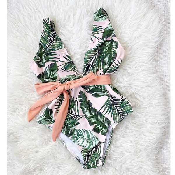 2020 sexy one piece купальники женщины купальники push up monokini сборки купальный костюм цветочный комбинезон пляжная одежда женский купал, White;black
2020 sexy one piece купальники женщины купальники push up monokini сборки купальный костюм цветочный комбинезон пляжная одежда женский купал, White;black