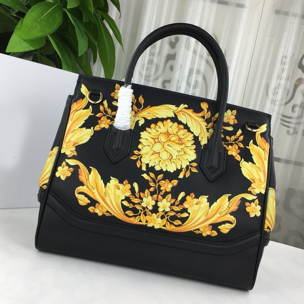 crossbody handbags purses genuine leather bags tote bag fashion patchwork women large capacity handbag hasp lock printed pattern
crossbody handbags purses genuine leather bags tote bag fashion patchwork women large capacity handbag hasp lock printed pattern