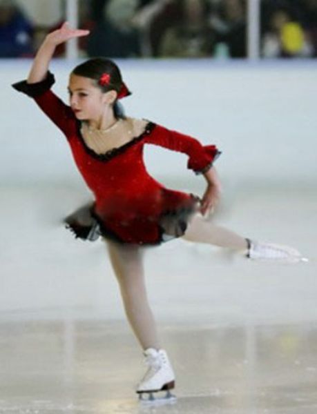 ice skating dress competition figure skating twirling costume child, Black;red
ice skating dress competition figure skating twirling costume child, Black;red