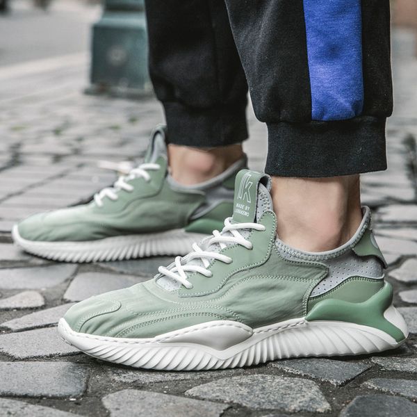 running shoes men comfort jogging shoes men air cushion sneakers training gym fashion multicolor stitching sport footwear
running shoes men comfort jogging shoes men air cushion sneakers training gym fashion multicolor stitching sport footwear