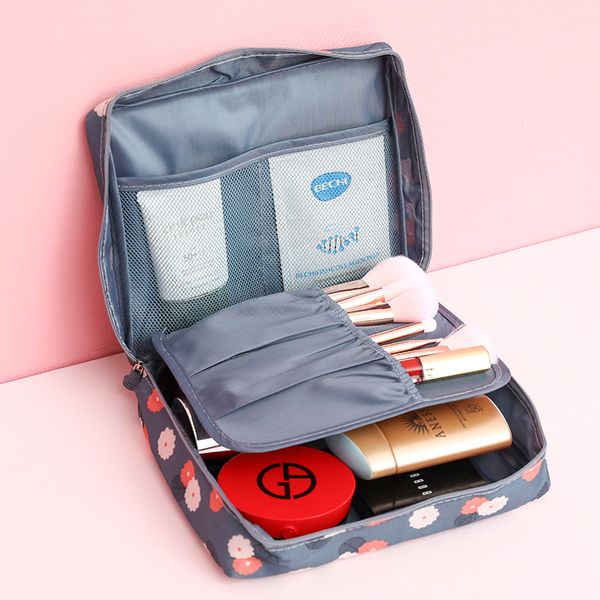 2019 korea new harajuku portable portable simple ins fashion large-capacity travel supplies casual female cosmetic bag
2019 korea new harajuku portable portable simple ins fashion large-capacity travel supplies casual female cosmetic bag