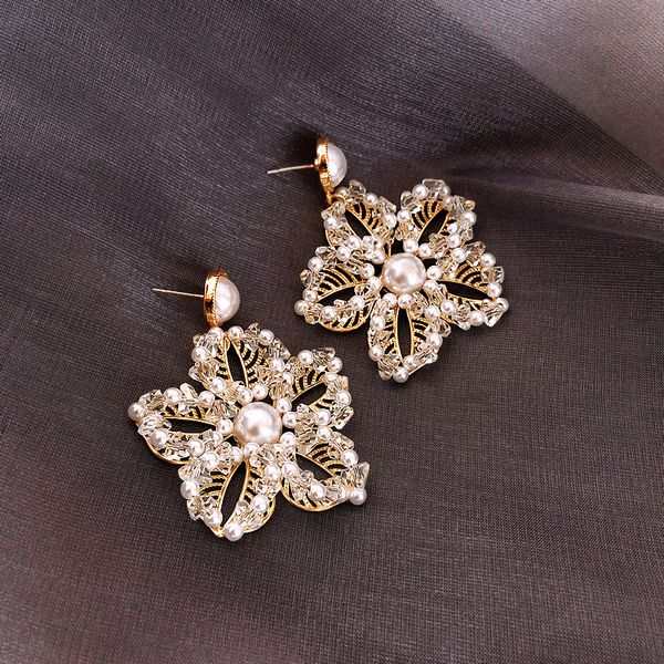 925 серебряные иглы кристалл pearl цветок серьги для женщин элегантный очаровательная свадебные серьги женские серьги женские, Golden
925 серебряные иглы кристалл pearl цветок серьги для женщин элегантный очаровательная свадебные серьги женские серьги женские, Golden