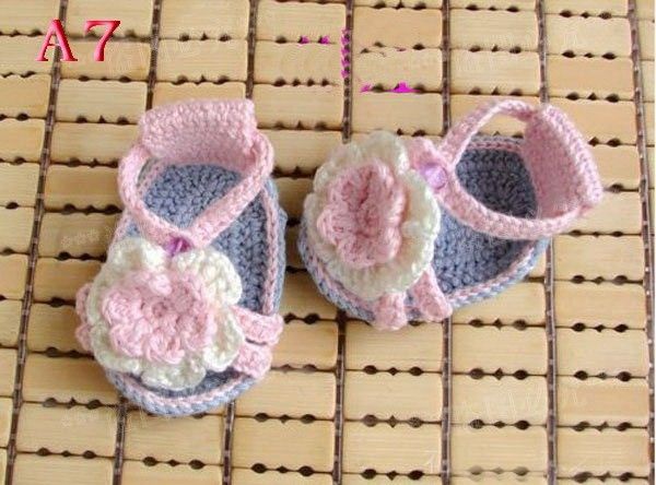 baby shoes, handmade crocheted baby girl shoes, summer sandals, flower-shaped shoes, Black;red
baby shoes, handmade crocheted baby girl shoes, summer sandals, flower-shaped shoes, Black;red