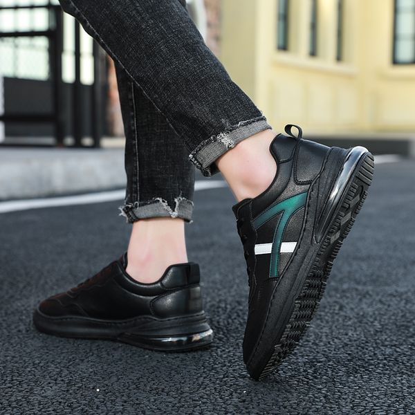 golf shoes men air cushion waterproof sneakers outdoor sports shoes for men non-slip zapatos golf hombre pu leather
golf shoes men air cushion waterproof sneakers outdoor sports shoes for men non-slip zapatos golf hombre pu leather