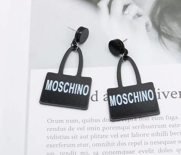 earrings luxury jewelry fashion women mens earrings hip hop diamond stud earings iced out bling rock punk round wedding gift g7737, Golden;silver
earrings luxury jewelry fashion women mens earrings hip hop diamond stud earings iced out bling rock punk round wedding gift g7737, Golden;silver