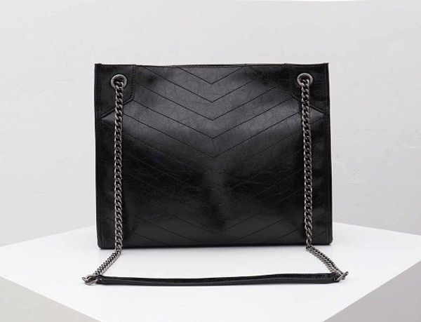 designer style classic ladies leather shoulder bag big tote shoulder desginer handbag pure nice quality for female
designer style classic ladies leather shoulder bag big tote shoulder desginer handbag pure nice quality for female