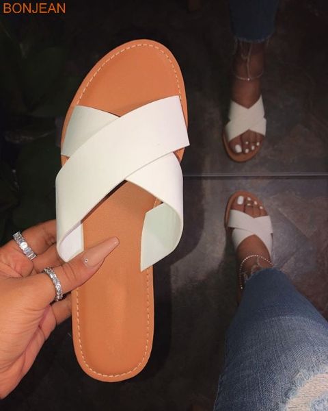 2019 summer new fashion women pvc sandals leopard print slip-on shallow flat jelly shoes ladies outdoor holiday slipper big size, Black
2019 summer new fashion women pvc sandals leopard print slip-on shallow flat jelly shoes ladies outdoor holiday slipper big size, Black
