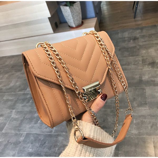 2020 new european fashion female square bag pu leather women's handbag lock chain shoulder messenger bags
2020 new european fashion female square bag pu leather women's handbag lock chain shoulder messenger bags