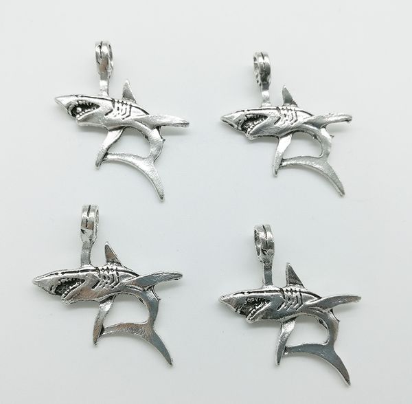 20pcs/lot big shark animals alloy charm pendant retro jewelry diy keychain ancient silver pendant for bracelet earrings 36x33mm, Bronze;silver
20pcs/lot big shark animals alloy charm pendant retro jewelry diy keychain ancient silver pendant for bracelet earrings 36x33mm, Bronze;silver