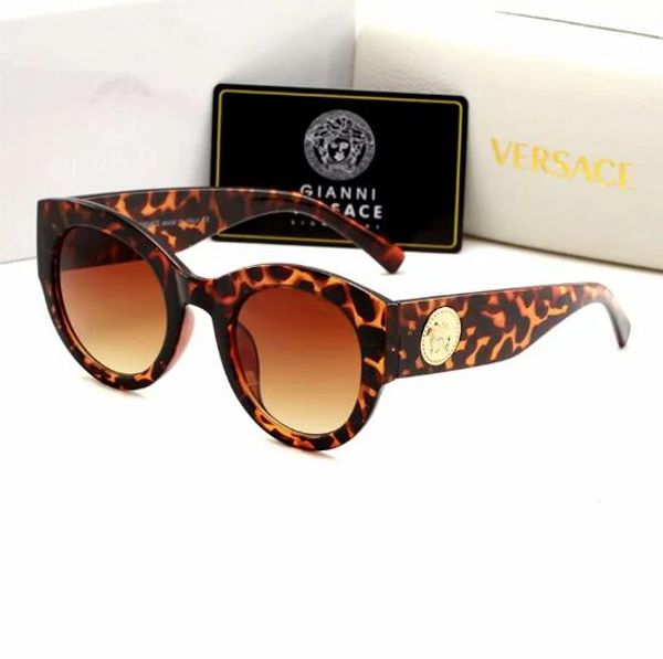 1pcs classic pilot sunglasses designer brand mens womens sun glasses eyewear gold metal grglass lenses brown cas 8543, White;black
1pcs classic pilot sunglasses designer brand mens womens sun glasses eyewear gold metal grglass lenses brown cas 8543, White;black