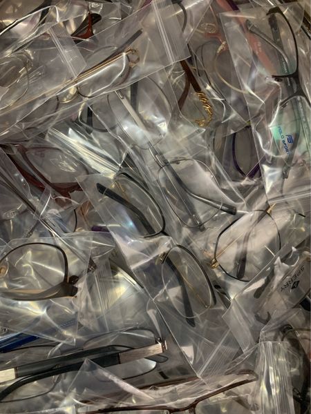 vekye 2019 losing money buying hundred mixed batch ultra light frame 2019 losing money buying hundred mixed batch ultra light glasses glasse, Silver
vekye 2019 losing money buying hundred mixed batch ultra light frame 2019 losing money buying hundred mixed batch ultra light glasses glasse, Silver