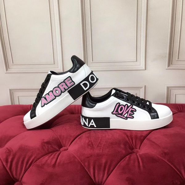2020q men's and women's graffiti hand-painted lace-up casual sneakers, fashionable wild high-end couple banquet shoes, size: 35-45, Black
2020q men's and women's graffiti hand-painted lace-up casual sneakers, fashionable wild high-end couple banquet shoes, size: 35-45, Black