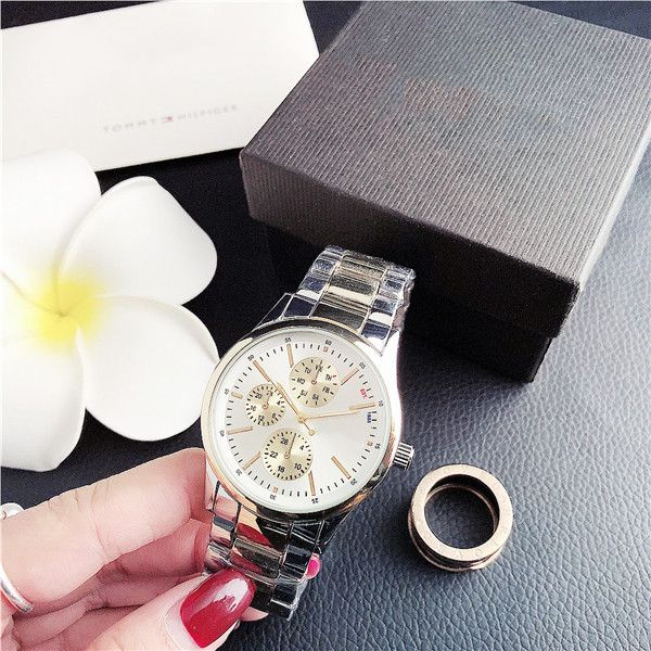 luxury mens watches watch electronic clock smart female orologio di lusso men watchs270a, Slivery;black
luxury mens watches watch electronic clock smart female orologio di lusso men watchs270a, Slivery;black