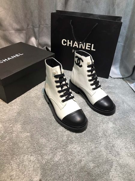 Women martin ankle boot in leather fa hion boot neaker with pearl lady platform andal for party lover genuine leather boot 35 40
Women martin ankle boot in leather fa hion boot neaker with pearl lady platform andal for party lover genuine leather boot 35 40