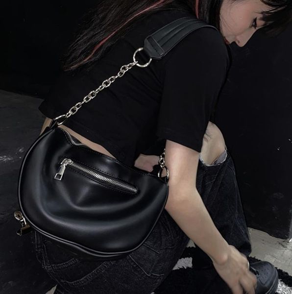 2020 new ladies pu messenger bag korean fashion casual simple solid color chain large capacity women's underarm bag shoulder
2020 new ladies pu messenger bag korean fashion casual simple solid color chain large capacity women's underarm bag shoulder