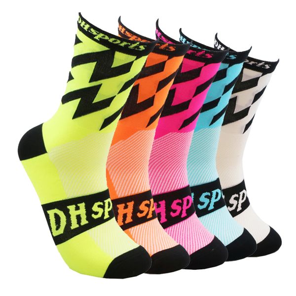 professional cycling socks men women anti-sweat outdoor sports running basketball sport socks bicycle bike riding sock, Black
professional cycling socks men women anti-sweat outdoor sports running basketball sport socks bicycle bike riding sock, Black