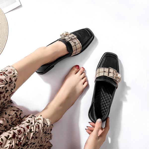 women casual shoes 2020 spring new low heel leather shoes mixed color simple concise style office lady working all match, Black
women casual shoes 2020 spring new low heel leather shoes mixed color simple concise style office lady working all match, Black