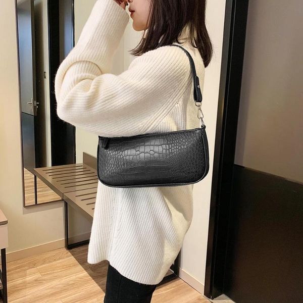 fashion crocodile pattern handbag mini pu leather shoulder bags for women 2020 chain design hand bag female travel totes
fashion crocodile pattern handbag mini pu leather shoulder bags for women 2020 chain design hand bag female travel totes