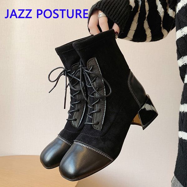 new 2019 fashion casual women's boots comfortable women's shoes made of breathable material with laces metal heel thick-soled shoe, Black
new 2019 fashion casual women's boots comfortable women's shoes made of breathable material with laces metal heel thick-soled shoe, Black