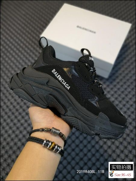 triple s 17fw sneakers men women platform casual shoes vintage kanye west old grandpa trainer sneaker fashion shoe outdoor boots 36-45, Black
triple s 17fw sneakers men women platform casual shoes vintage kanye west old grandpa trainer sneaker fashion shoe outdoor boots 36-45, Black