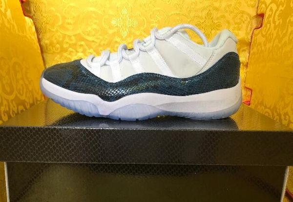 2020 new arrival 11s low high white dark blue snake skin leather meshes outdoor shoes shoes size 40-47
2020 new arrival 11s low high white dark blue snake skin leather meshes outdoor shoes shoes size 40-47