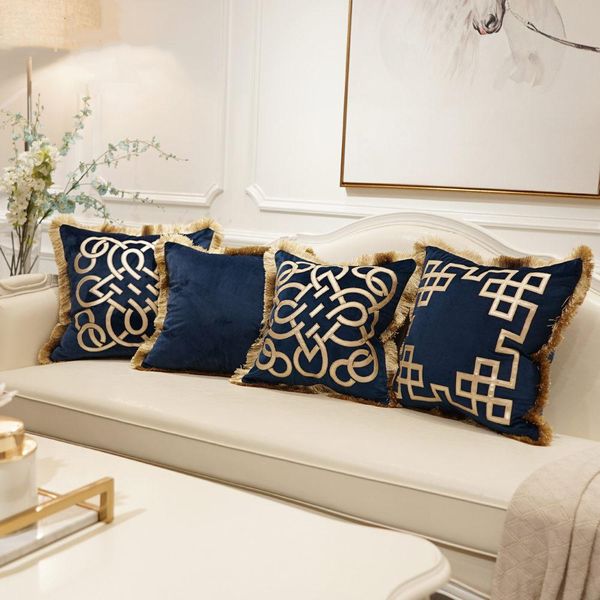 luxury embroidered cushion covers velvet tassels pillow case 45*45cm home decorative european sofa car throw pillows blue brown
luxury embroidered cushion covers velvet tassels pillow case 45*45cm home decorative european sofa car throw pillows blue brown