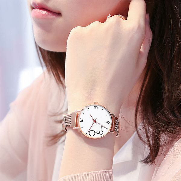 luxury women watch magnet buckle mesh belt watches ladies quartz wrist watch analog round wrist women bracelet, Slivery;brown
luxury women watch magnet buckle mesh belt watches ladies quartz wrist watch analog round wrist women bracelet, Slivery;brown