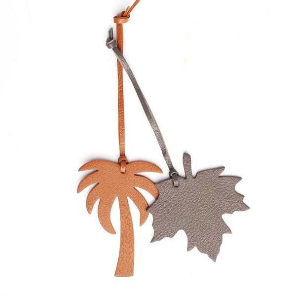 natural genuine leather palm tree keychain deer animal key chain women bag charm backpack pendant, Silver
natural genuine leather palm tree keychain deer animal key chain women bag charm backpack pendant, Silver
