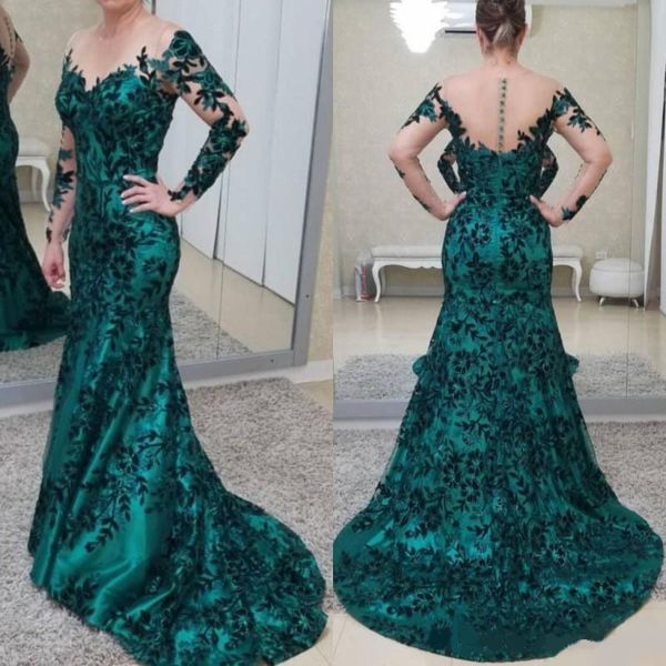 2020 dark green sheer jewel neck mother of bride groom dresses long sleeves illusion backless with buttons long formal evening party gowns, Black;red
2020 dark green sheer jewel neck mother of bride groom dresses long sleeves illusion backless with buttons long formal evening party gowns, Black;red