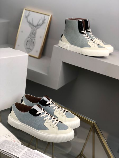2020 new arrival mens designer webbing sneakers in canvas fashion skateboarding baskets flat casual shoes for men women, Black
2020 new arrival mens designer webbing sneakers in canvas fashion skateboarding baskets flat casual shoes for men women, Black