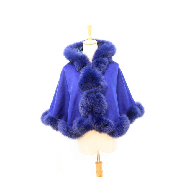 kid 's(age3-5)length 40cm twisted fur with detachable hood cashmere cape, Red;brown
kid 's(age3-5)length 40cm twisted fur with detachable hood cashmere cape, Red;brown