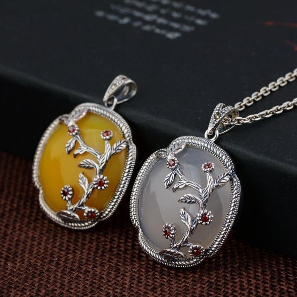 natural gemstone pendant for women yellow chalcedony 925 sterling silver flower engraved blessing rich and honored
natural gemstone pendant for women yellow chalcedony 925 sterling silver flower engraved blessing rich and honored