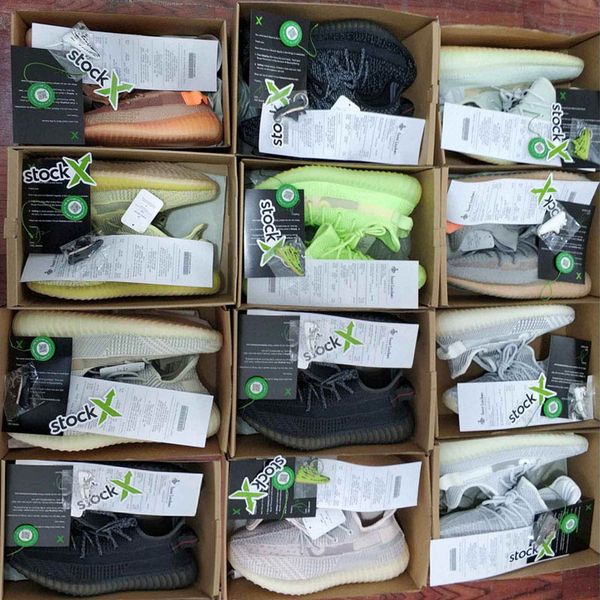 With Stock X Box Kanye West V2 BLACK STATIC REFLECTIVE Mens 3M Static Running Shoes Womens Casual Outdoor Desiger Sports Trainers Size 5-13
With Stock X Box Kanye West V2 BLACK STATIC REFLECTIVE Mens 3M Static Running Shoes Womens Casual Outdoor Desiger Sports Trainers Size 5-13