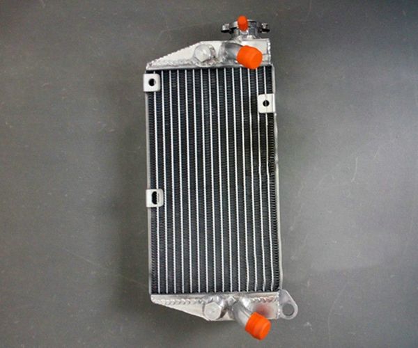 алюминиевый радиатор для klr650 klr650c klr-650c 2001 4-тактный dohc klr 650 c 01 новая производительность
алюминиевый радиатор для klr650 klr650c klr-650c 2001 4-тактный dohc klr 650 c 01 новая производительность