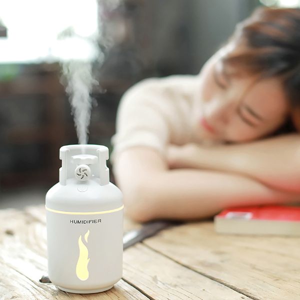 300ml home car purifier atomizer water droplets aroma diffuser usb mini air humidifier warm color led night light with small fan
300ml home car purifier atomizer water droplets aroma diffuser usb mini air humidifier warm color led night light with small fan