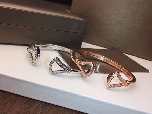 2020 new divas dream series hollow fan bracelet spring opening diamond skirt bracelet brand jewelry bangle designer bracelet, Black
2020 new divas dream series hollow fan bracelet spring opening diamond skirt bracelet brand jewelry bangle designer bracelet, Black